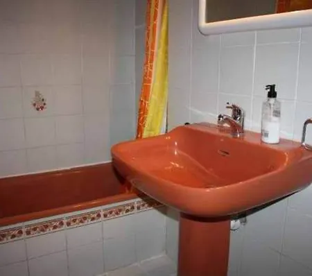 Hotell 3000 1 Linea