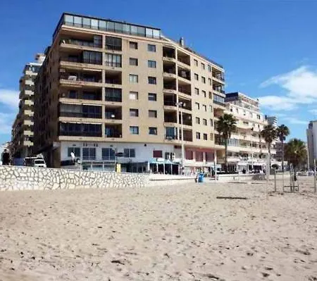 Hotell 3000 1 Linea 2*
